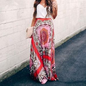 Worn once! Beautiful skirt from Vici